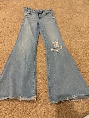 American Eagle Outfitters Light Blue Distressed Flare Jeans